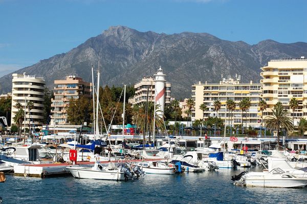 Planerar du att hyra en bil i Marbella kan du vända dig till oss på Sixt